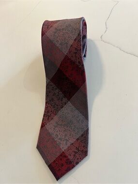 John Bartlett Men's Burgundy Checked Silk Tie